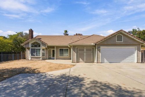 2808 Jed Rd, Escondido, CA, 92027-5106 | Card Image