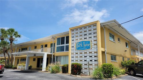 apt-b17-2155 Wood St, SARASOTA, FL, 34237-7924 | Card Image