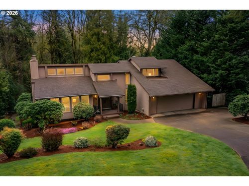 725 Carrera Ln, Lake Oswego, OR, 97034-1667 | Card Image