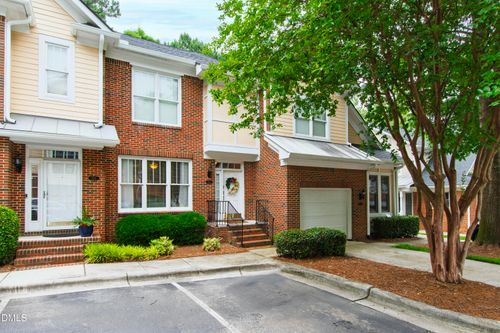 222 Ashton Hall Ln, Raleigh, NC, 27609-3925 | Card Image