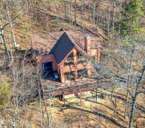 1919 Mountain Way, Sevierville, TN, 37862-8090 | Card Image