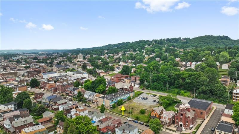 Commercial Lease in Ambridge 2