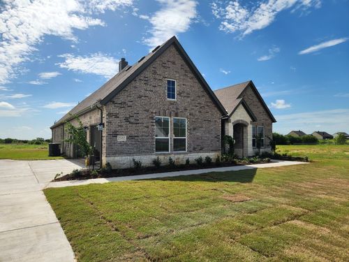 2332 Gypsum St, Krum, TX, 76249-2018 | Card Image