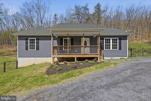 4071 Moreland Gap Rd, New Market, VA, 22844-3720 | Card Image