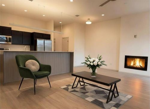 575 S Fretz Ave, Edmond, OK, 73003-5525 | Card Image