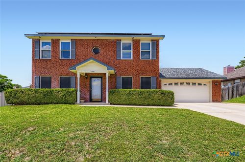 4201 Breckenridge Dr, Killeen, TX, 76542-7551 | Card Image