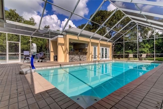 Pool/Outdoor Kitchen | Image 39
