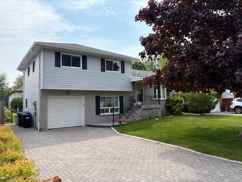 29 Innisbrook Dr, Wasaga Beach, ON, L9Z1G3 | Card Image