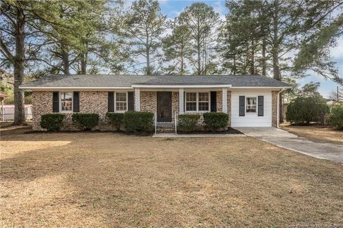 107 Victoria Dr, Parkton, NC, 28371-9728 | Card Image