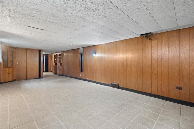 304 W Keith Ave, House other with 4 bedrooms, 2 bathrooms and 2 parking in Waukegan IL | Image 30