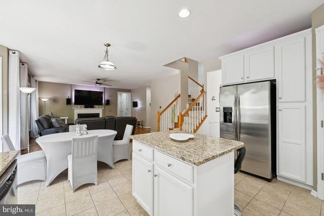 8411 Whitehaven Ct, House other with 6 bedrooms, 5 bathrooms and null parking in LORTON VA | Image 11