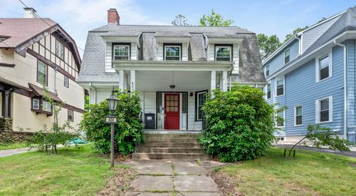 400 Norton Parkway, New Haven, CT, 06511 | Card Image