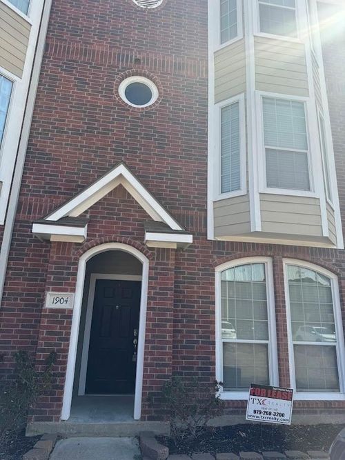 1904-1198 Jones Butler Rd, College Station, TX, 77840-6442 | Card Image