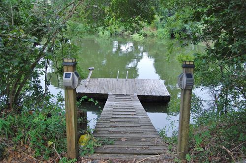 130 County Road 302, Alvin, TX, 77511 | Card Image
