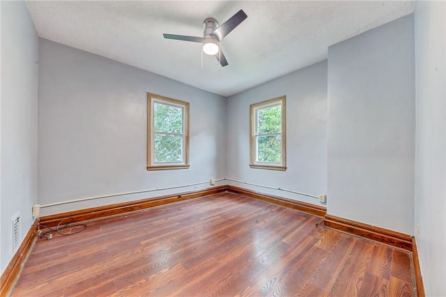 328 E Moody Ave, House other with 3 bedrooms, 2 bathrooms and null parking in New Castle PA | Image 21