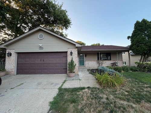 1938 Hamrock Dr, Powell, OH, 43065-9222 | Card Image