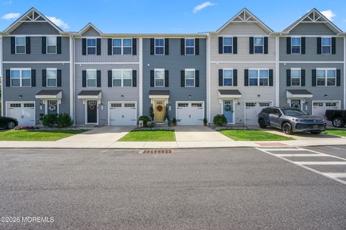 203-203 Cyprus Ct, Forked River, NJ, 08731-2742 | Card Image