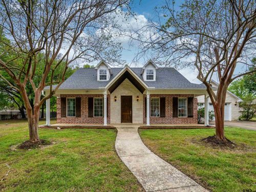 2105 Harvard Dr, Jacksonville, TX, 75766-5245 | Card Image