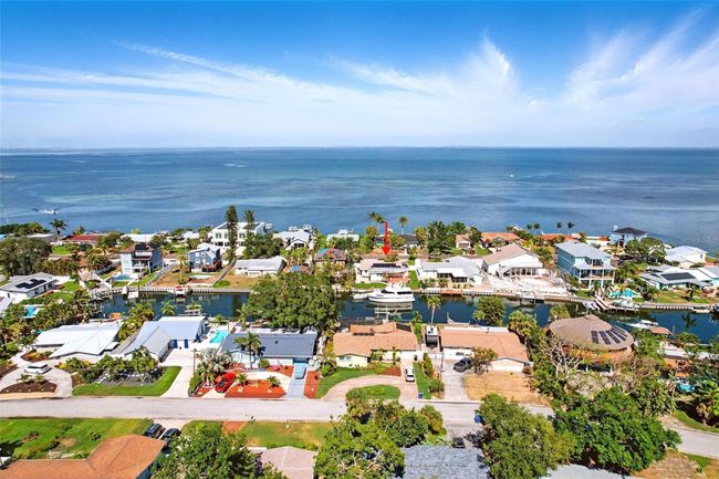 3497 Coquina Key Dr Se, House other with 3 bedrooms, 2 bathrooms and null parking in ST PETERSBURG FL | Image 37