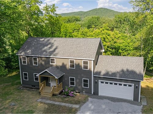 1061 Johnnie Brook Rd, Richmond, VT, 05477-9571 | Card Image