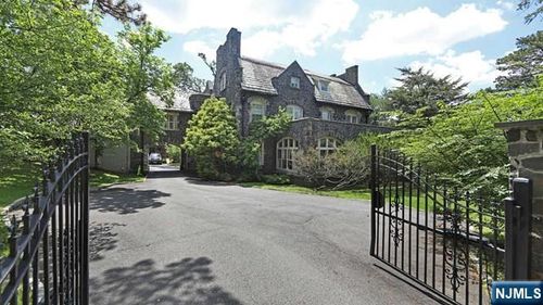 394 E Palisade Ave, Englewood, NJ, 07631-3123 | Card Image