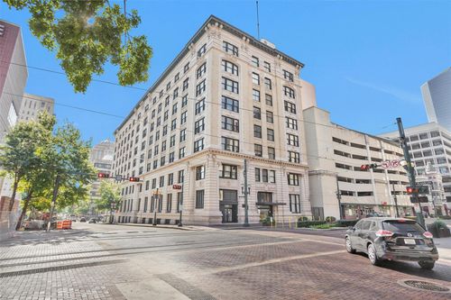 unit-3g-201 Main St, Houston, TX, 77002-1747 | Card Image