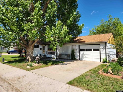 1001 Country Club Rd, Casper, WY, 82609-2665 | Card Image