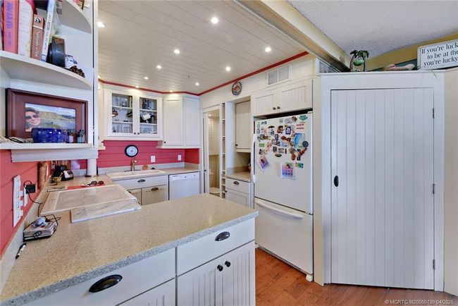 1-11A - 2355 Ne Ocean Blvd, Condo with 1 bedrooms, 2 bathrooms and 1 parking in Stuart FL | Image 15