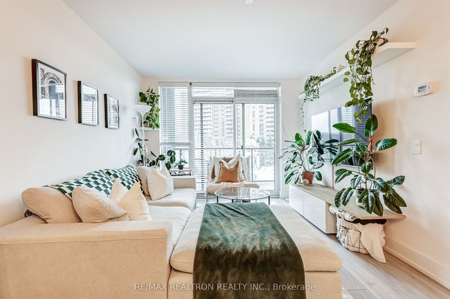 305 - 1215 Bayly St, Condo with 2 bedrooms, 1 bathrooms and null parking in Pickering ON | Image 17