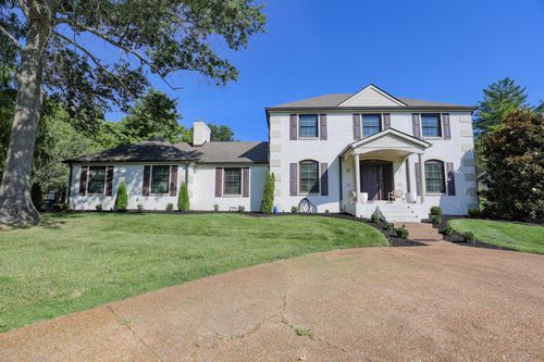 195 Idlewild Dr, Paducah, KY, 42001-5323 | Card Image