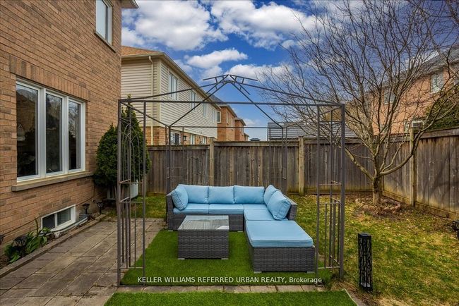 462 Reeves Way Blvd, House other with 4 bedrooms, 4 bathrooms and 3 parking in Stouffville ON | Image 36