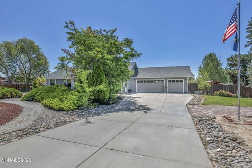 1641 Johnson Ln, Minden, NV, 89423-8006 | Card Image