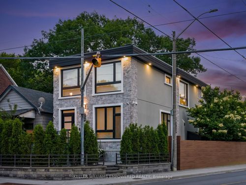330 Cedarvale Ave, East York, ON, M4C4K4 | Card Image