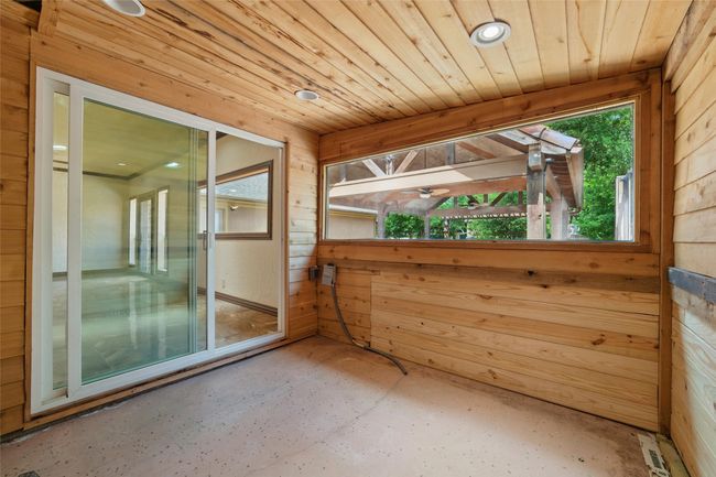 View of patio | Image 21