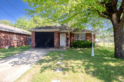2651 Anderson St, Dallas, TX, 75215-5004 | Card Image