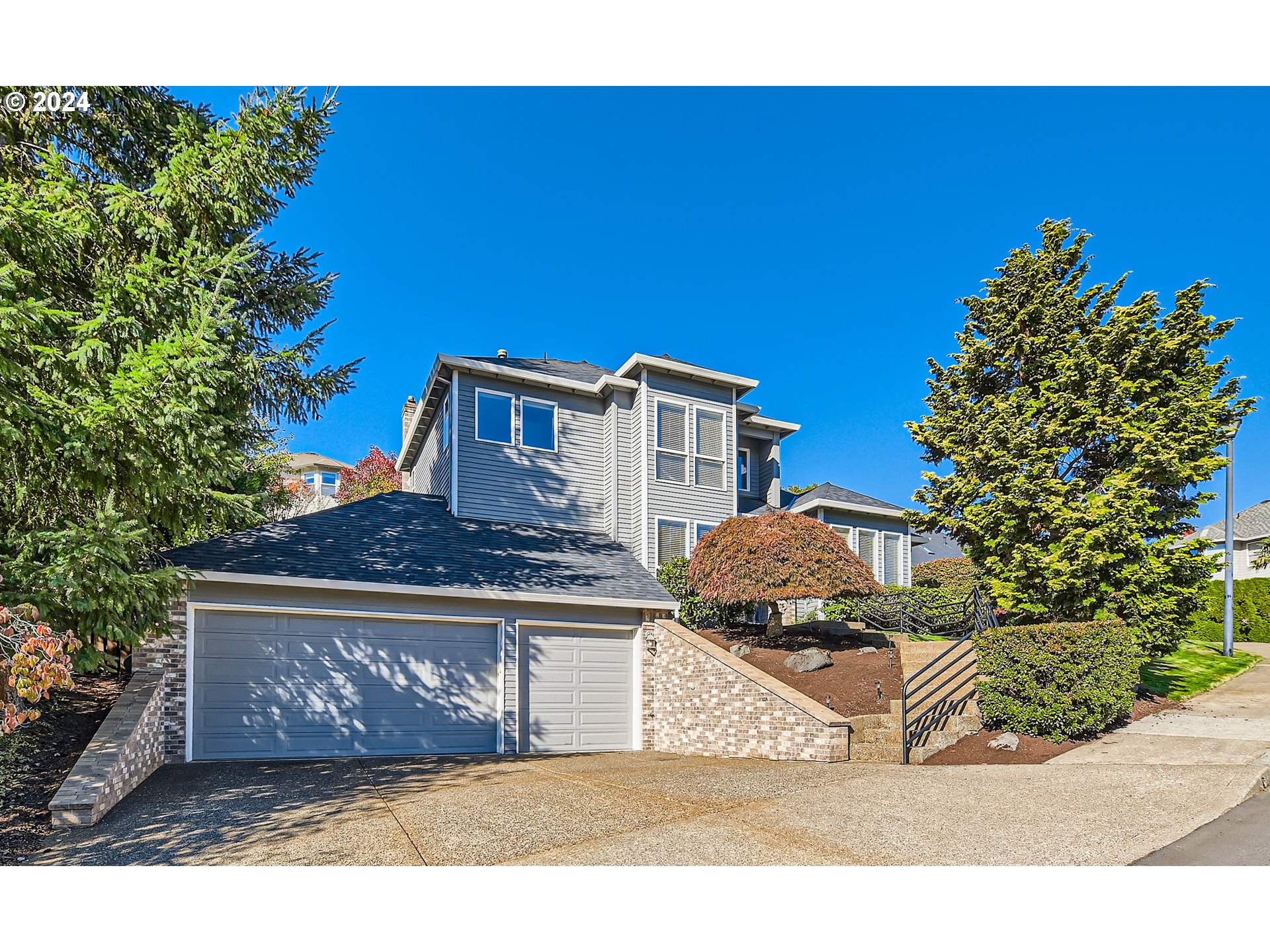 Hillshire Dr, Portland, OR 97223