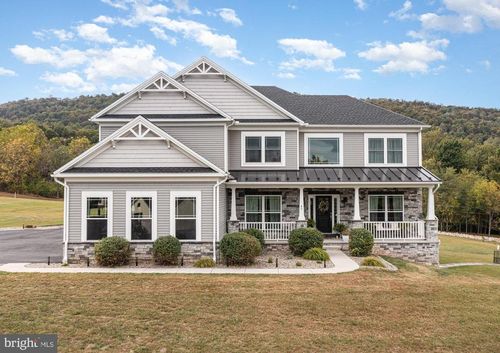 47 Warren Trl, Fairfield, PA, 17320-8201 | Card Image