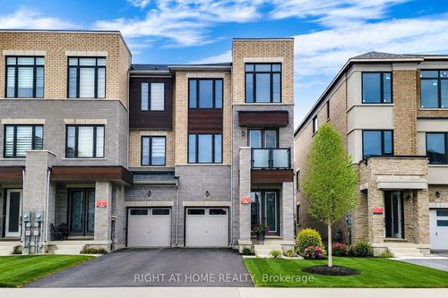 235 Vermont Ave, Newmarket, ON, L3X0M6 | Card Image