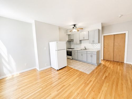 2-418 Massachusetts Ave, Boston, MA, 02118-3523 | Card Image