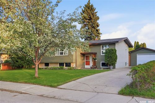 120 Rupert Dr, Saskatoon, SK, S7K1B3 | Card Image