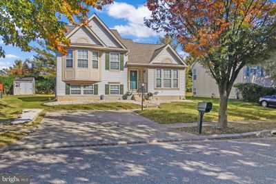 7508 Heatherfield Drive, House other with 4 bedrooms, 3 bathrooms and null parking in WINDSOR MILL MD | Image 2