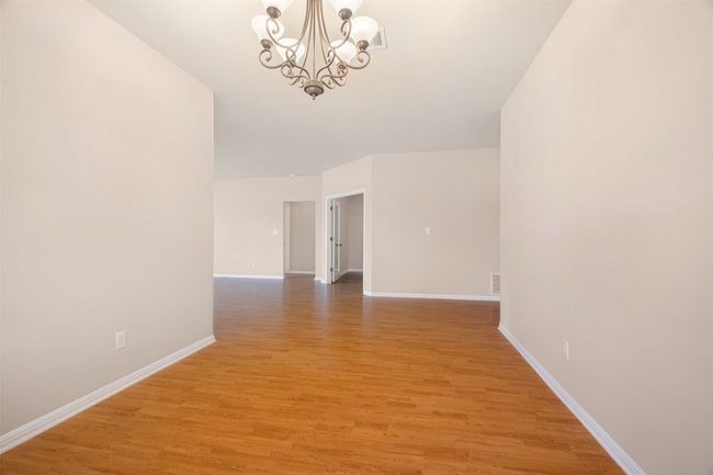 9400 Morgan Creek Dr, House other with 3 bedrooms, 2 bathrooms and null parking in Austin TX | Image 12