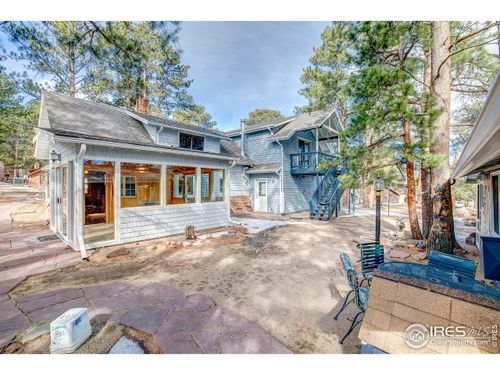 910 Shady Ln, Estes Park, CO, 80517-7557 | Card Image