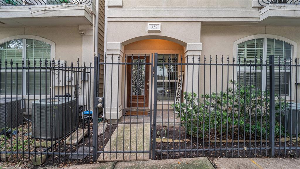 Malone St, Houston, TX 77007