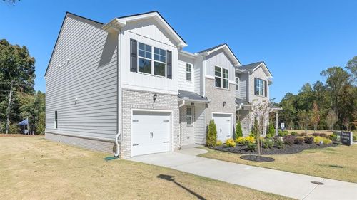 5011 Oakwood Rd, Stone Mountain, GA, 30088-3489 | Card Image