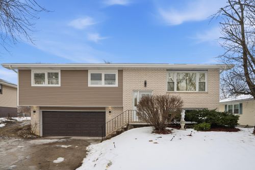 2417 Hickory Dr, Dyer, IN, 46311-2217 | Card Image