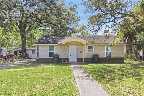 1802 Rose St, Lake Charles, LA, 70601-6566 | Card Image