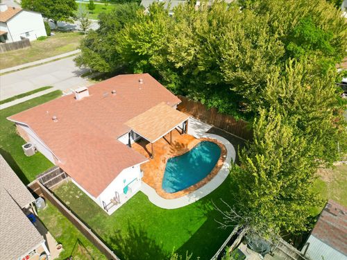 228 Wildfire Dr, Lewisville, TX, 75067-5260 | Card Image