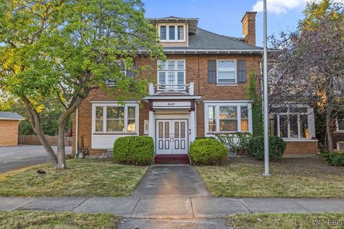 640 Park Pl, Niagara Falls, NY, 14301-1026 | Card Image