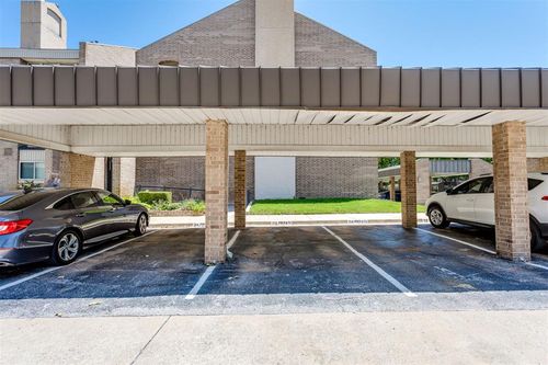 213n-600 Nw 4th St, Oklahoma City, OK, 73102-1638 | Card Image